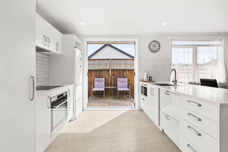 Photo of property in 13 Elliott Crescent, Havelock North, 4130