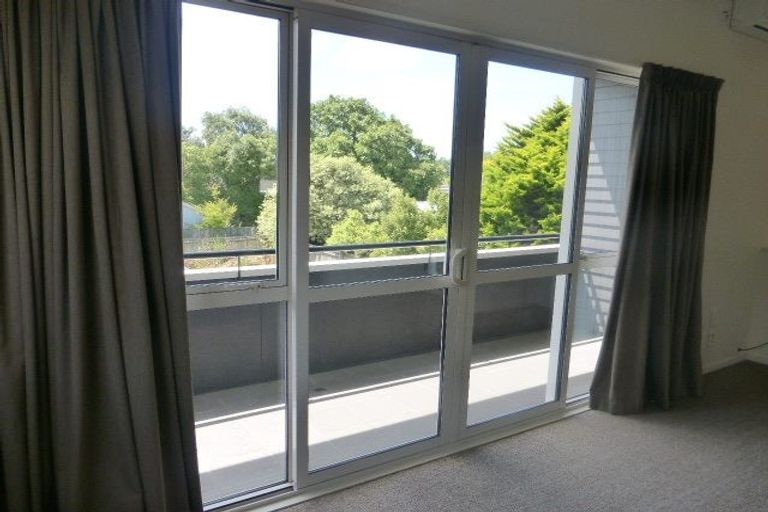 Photo of property in 4/24 Whitmore Street, Edgeware, Christchurch, 8013