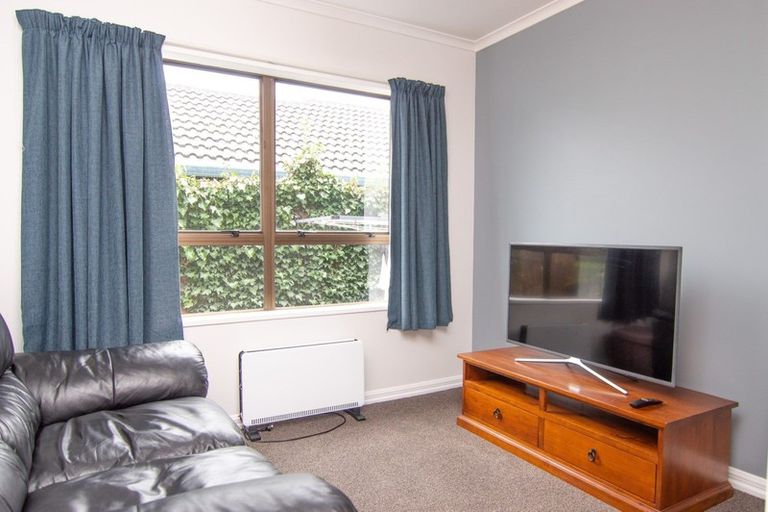 Photo of property in 417a Ruahine Street, Terrace End, Palmerston North, 4410