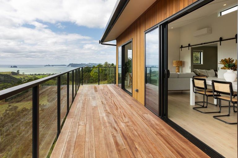 Photo of property in 1a Tarapatiki Drive, Whitianga, 3510