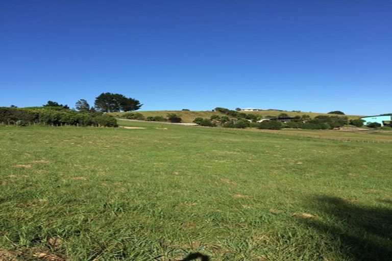 Photo of property in 40 Taipa View Road, Taipa, 0483