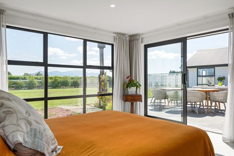 Photo of property in 28 Whitehall Drive, Springlands, Blenheim, 7201