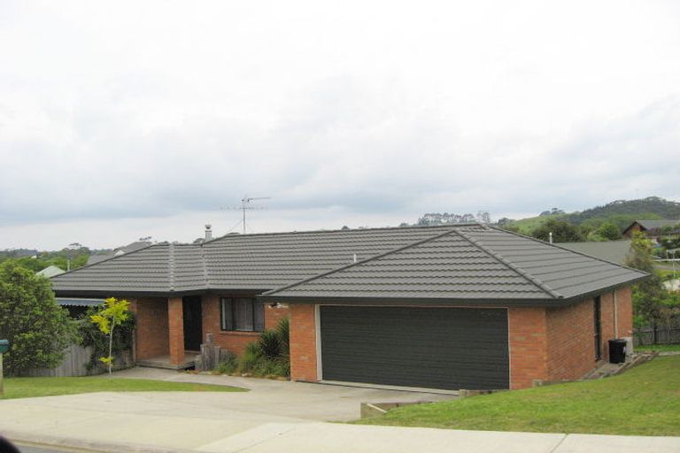 Photo of property in 63 Solan Drive, Waimauku, 0812