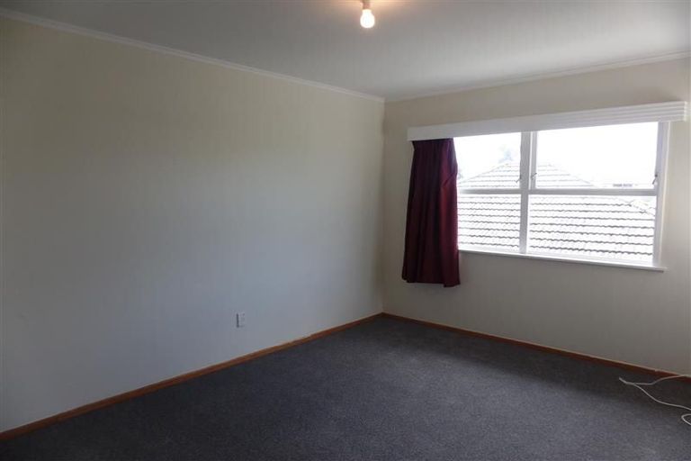 Photo of property in 17 Skipton Street, Mangere East, Auckland, 2024