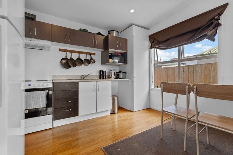 Photo of property in 37f Primrose Street, Frankton, Hamilton, 3204