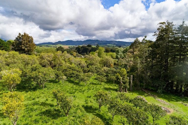 Photo of property in 325 Sandspit Road, Warkworth, 0982