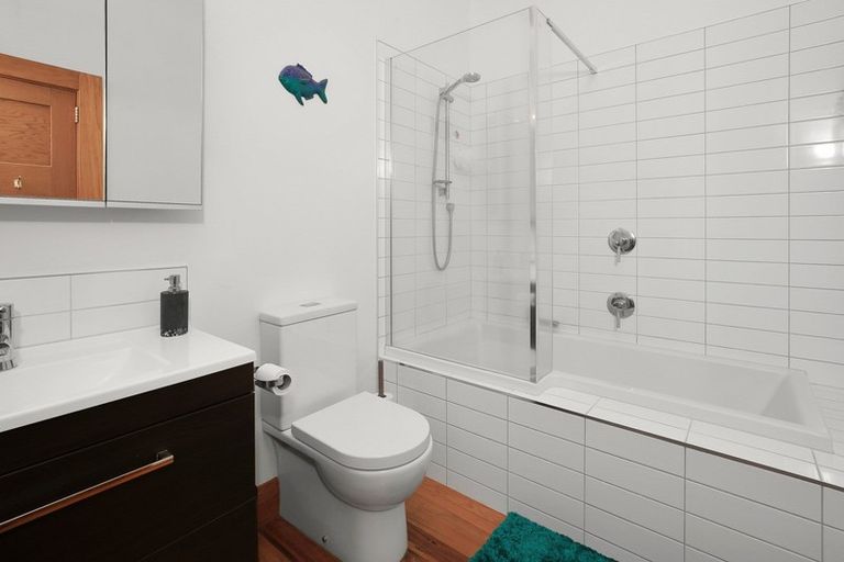 Photo of property in 1725 Kakaramea Road, Ngahinapouri, Hamilton, 3290