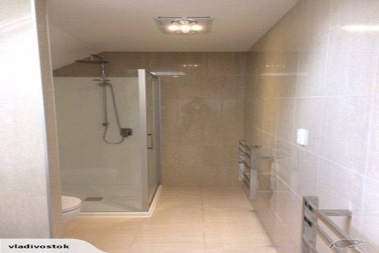 Photo of property in 32 Hastings Place, Hamilton Lake, Hamilton, 3204