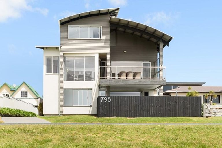 Photo of property in 790a Papamoa Beach Road, Papamoa Beach, Papamoa, 3118