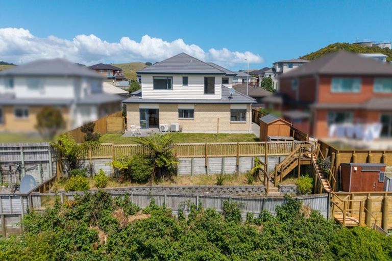 Photo of property in 12 Saint Vincent Terrace, Grenada Village, Wellington, 6037