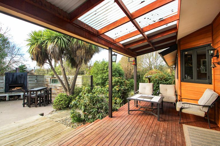 Photo of property in 28 Grove Avenue, Weston, Oamaru, 9401