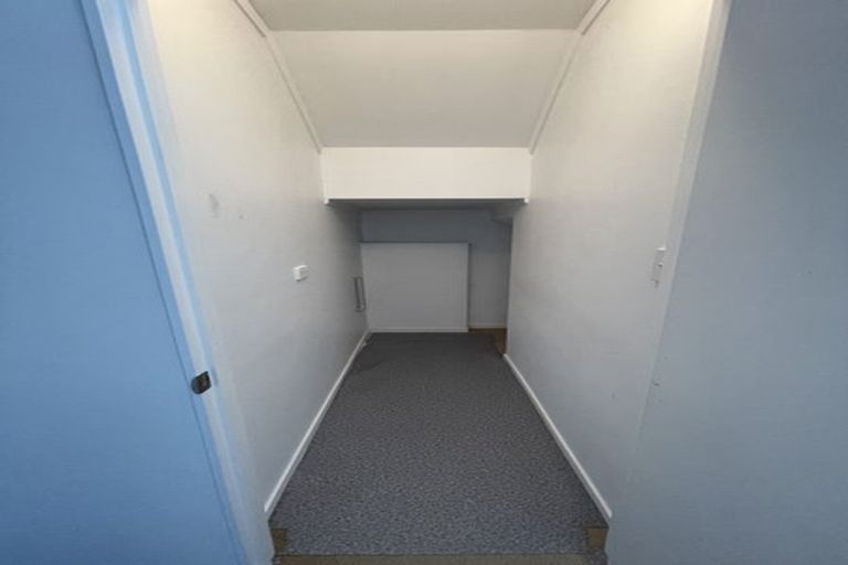 Photo of property in 2/63 Langana Avenue, Browns Bay, Auckland, 0630