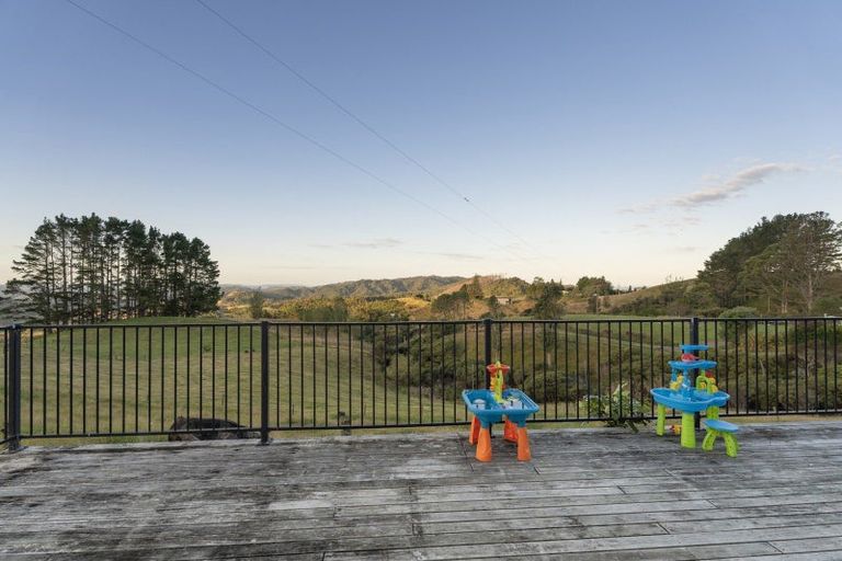Photo of property in 50b Paul Road, Whenuakite, Whitianga, 3591