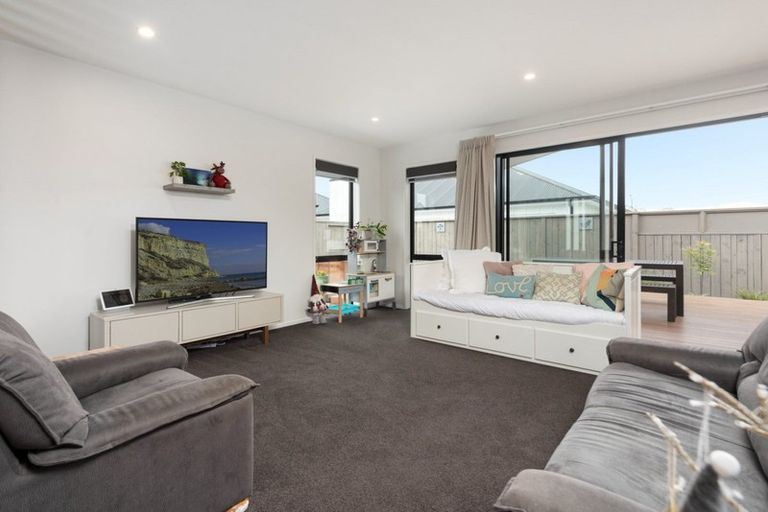 Photo of property in 67 Montiicola Drive, Papamoa Beach, Papamoa, 3118