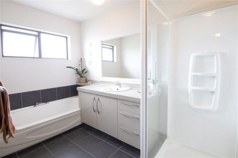 Photo of property in 34 Anderson Road, Taradale, Napier, 4112