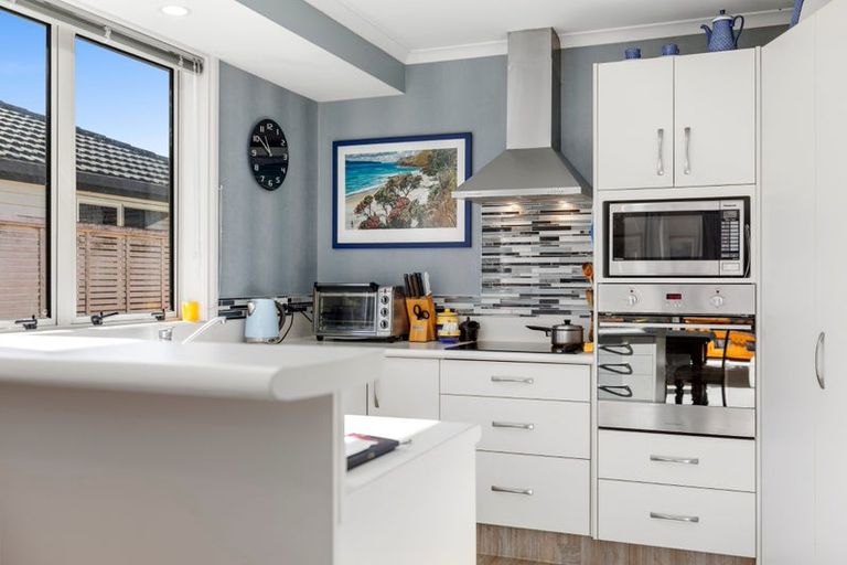 Photo of property in 11/17 Simmonds Grove, Greerton, Tauranga, 3112