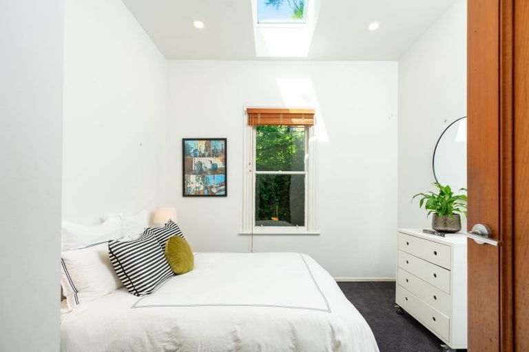 Photo of property in 15 Garfield Street, Brooklyn, Wellington, 6021