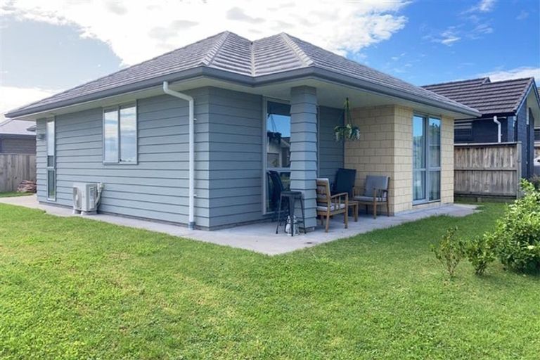 Photo of property in 5 Richardson Road, Omokoroa, 3114