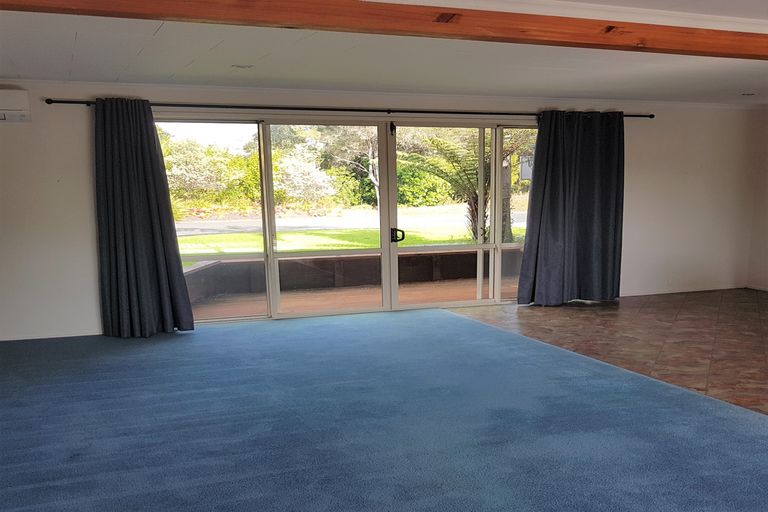 Photo of property in 10 Hihitahi Rise, Paihia, 0200