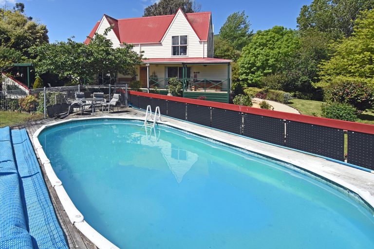 Photo of property in 49 Kaka Amu Road, Rangitumau, Masterton, 5871