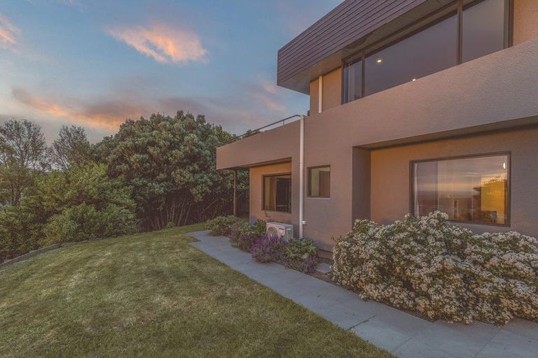 Photo of property in 3 Plains View, Mount Pleasant, Christchurch, 8081