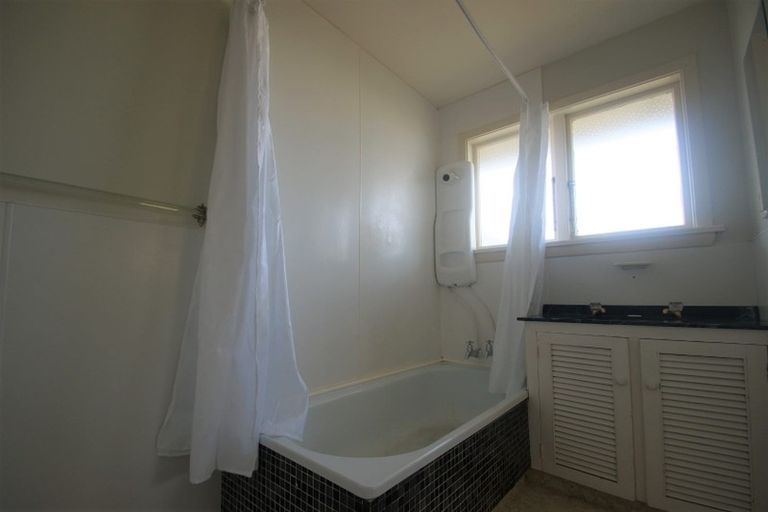 Photo of property in 295 Main South Road, Hornby, Christchurch, 8042