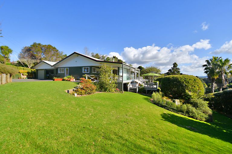 Photo of property in 103 Ridge Road, Howick, Auckland, 2014