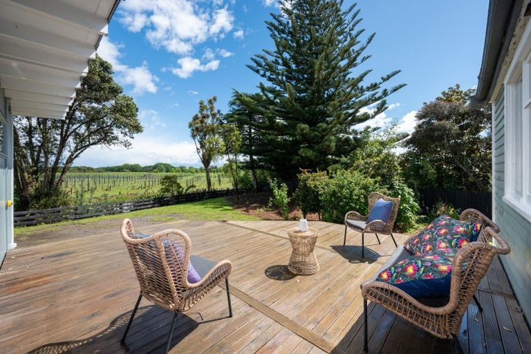 Photo of property in 1 Haumoana Road, Haumoana, 4102