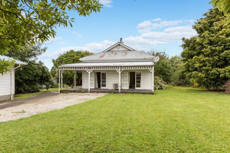 Photo of property in 6 Carlson Street, Dannevirke, 4930