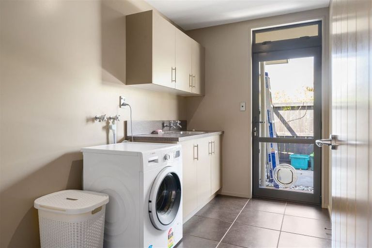 Photo of property in 22 Palliser Drive, Huntington, Hamilton, 3210