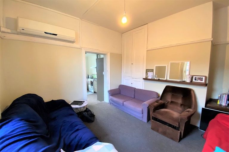 Photo of property in 12 Howe Street, North Dunedin, Dunedin, 9016