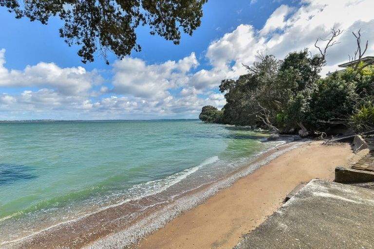 Photo of property in 53 St Michaels Avenue, Point Chevalier, Auckland, 1022
