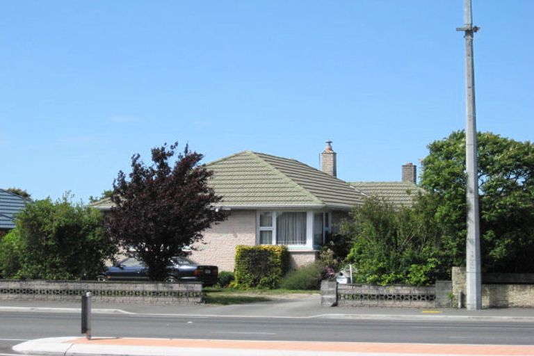 Photo of property in 397 Yaldhurst Road, Russley, Christchurch, 8042