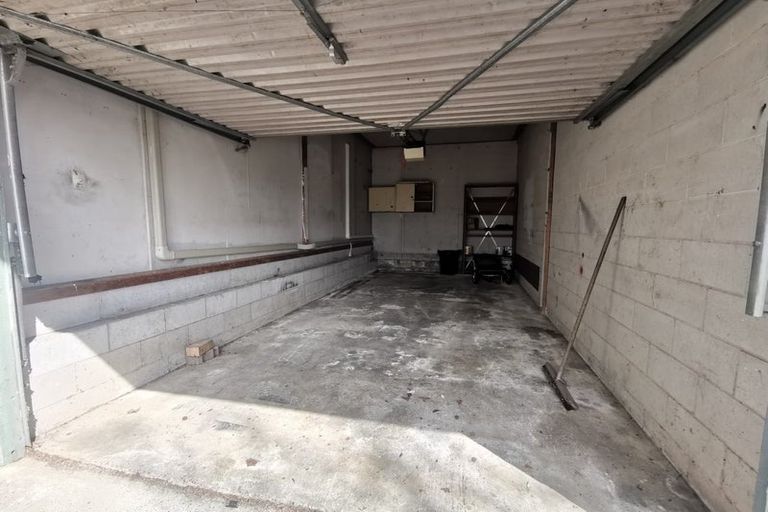 Photo of property in 2/462 Great South Road, Opaheke, Papakura, 2113