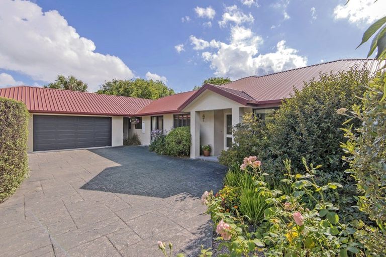 Photo of property in 15 Kowhai Drive, Darfield, 7510