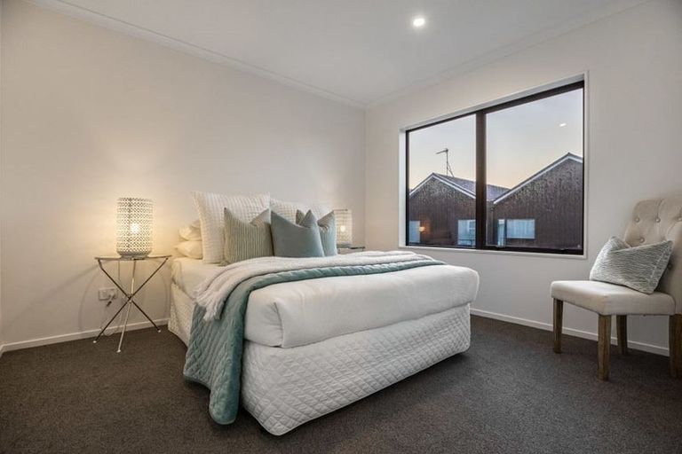 Photo of property in 18 Kuku Avenue, Red Beach, 0932