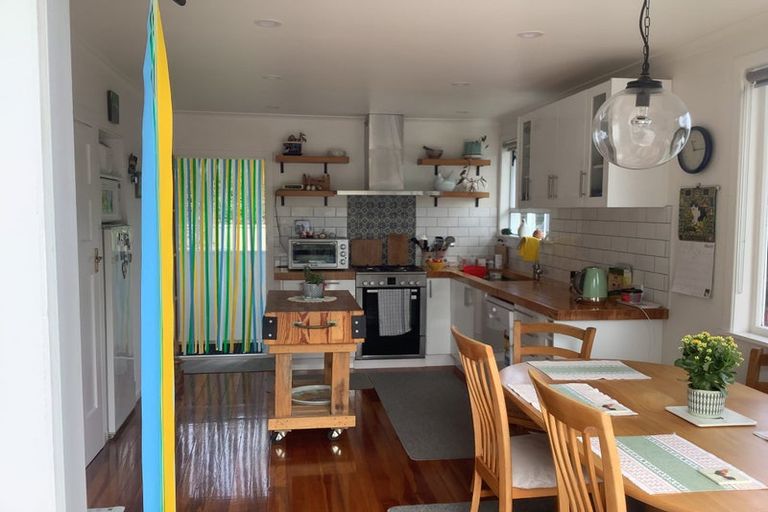 Photo of property in 28a Old Road South, Okato, 4335