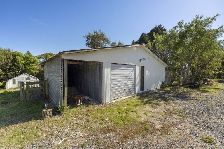 Photo of property in 226 Mangahao Road, Shannon, Palmerston North, 4474