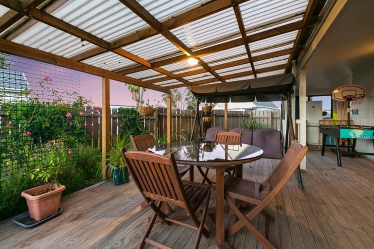 Photo of property in 276 Gravatt Road, Papamoa Beach, Papamoa, 3118