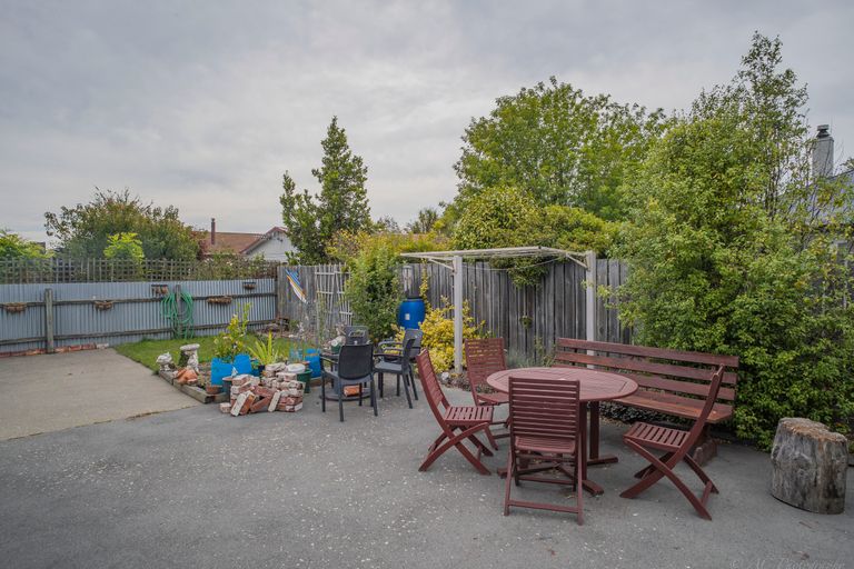 Photo of property in 28 Saint George Street, Watlington, Timaru, 7910