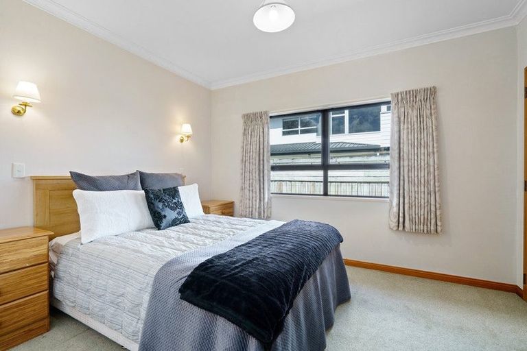 Photo of property in 5 Princes Street, Cambridge, 3434