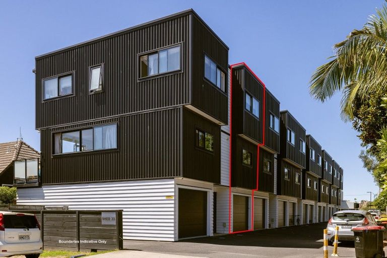 Photo of property in 2/33 Miro Street, Mount Maunganui, 3116