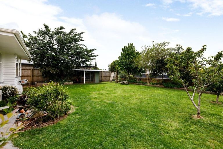 Photo of property in 7 Lugton Street, Nawton, Hamilton, 3200