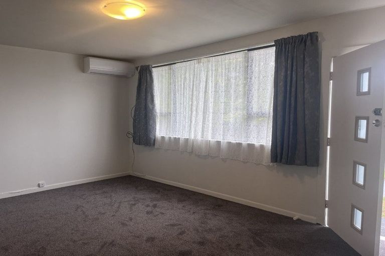 Photo of property in 53a Pleasant Road, Glen Eden, Auckland, 0602