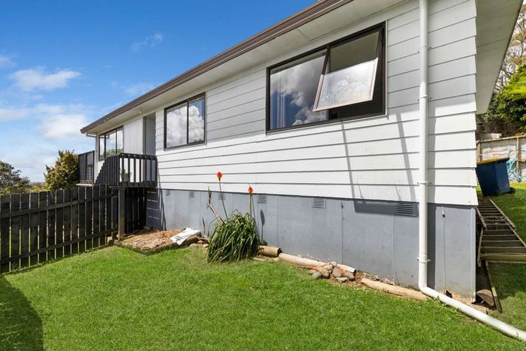 Photo of property in 33 Danube Lane, Glen Eden, Auckland, 0602