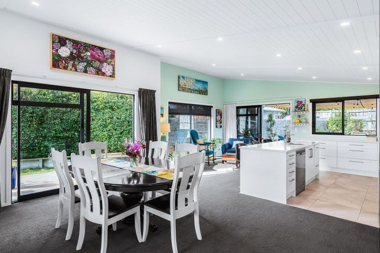 Photo of property in 10 Windsor Street, Richmond Heights, Taupo, 3330