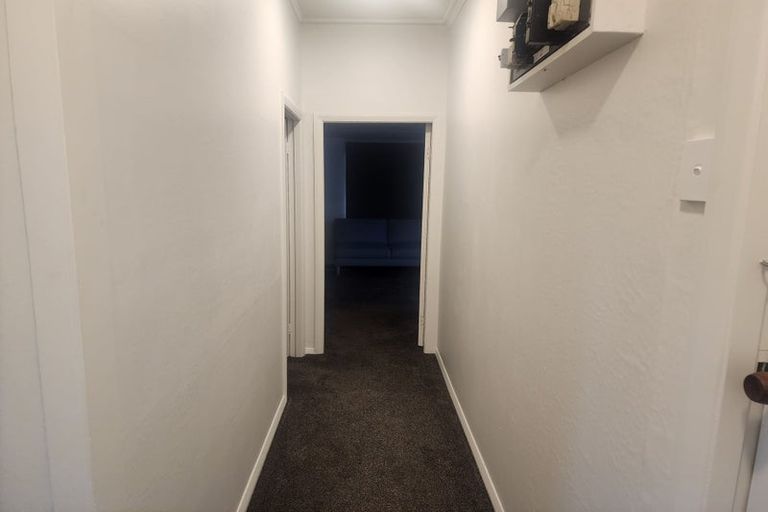 Photo of property in 12 Beauchamp Street, Tawa, Wellington, 5028