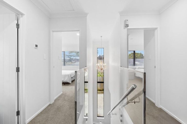 Photo of property in 15b Browns Road, Manurewa, Auckland, 2102