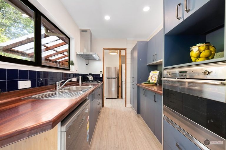 Photo of property in 94 Avro Road, Blue Mountains, Upper Hutt, 5371