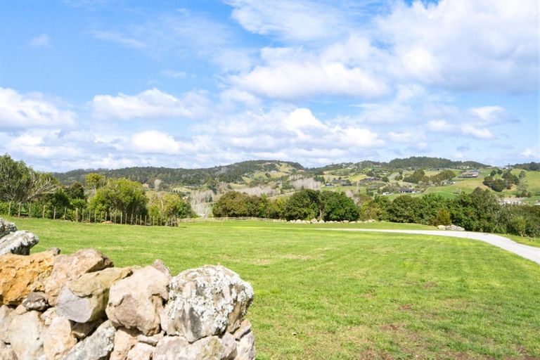 Photo of property in 114 Austin Road, Maunu, Whangarei, 0110